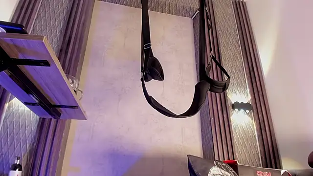 selene_red_ Live XXX Chat