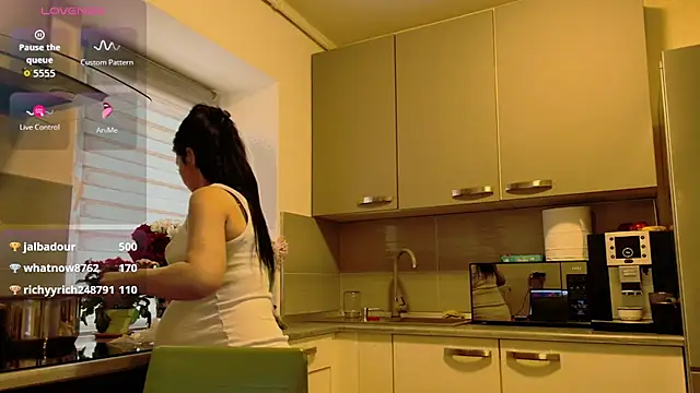 XXX chat uživo modela alisoncassie