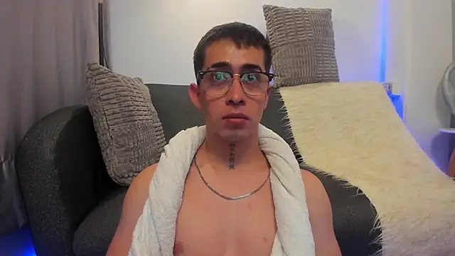 Tommas_Jhonson's Webcam Show