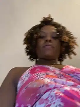 Chat XXX en directo de Dellah27