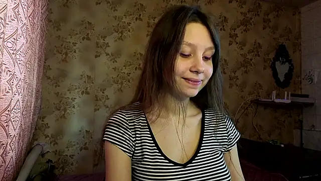 QutieDaSweet Chat XXX live