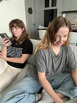 Nura_n_Sarah 라이브 XXX 채팅