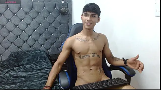 luka_big18のライブXXXチャット