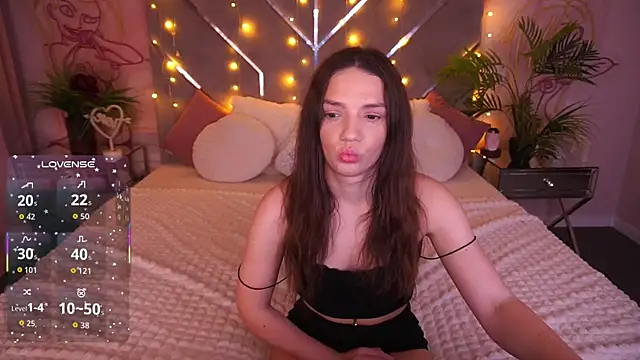 MirielleNymphのライブXXXチャット