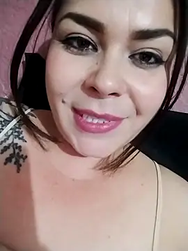 adAS_2010 Adlı Modelin Canlı XXX Sohbeti