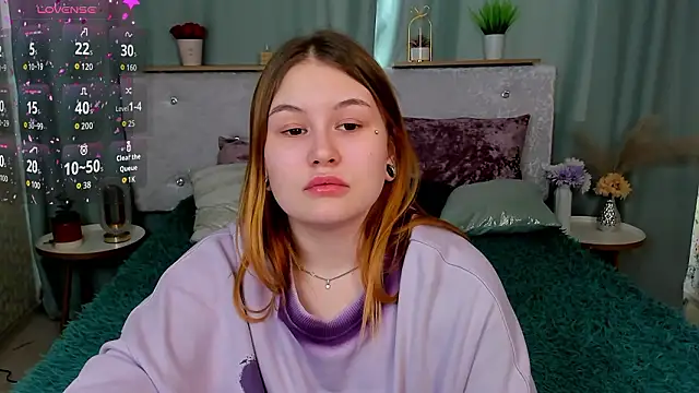 MilanaXHoney: απευθείας συνομιλία ΧΧΧ