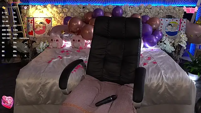 FoxyShy Chat XXX live