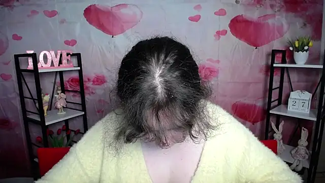 NeonilaLisova élő XXX-chatje