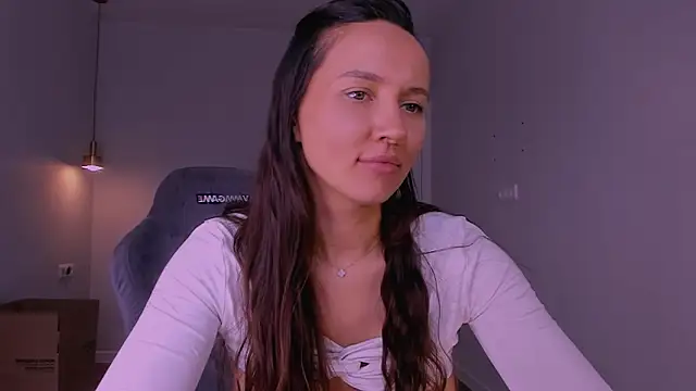 AnnyMay's Live XXX Chat