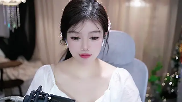 Cecilyのウェブカメラショー