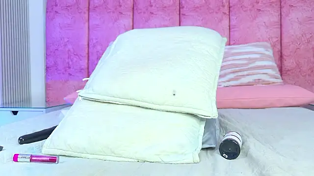 emmacurvyのライブXXXチャット