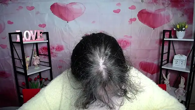 NeonilaLisova Adlı Modelin Canlı XXX Sohbeti