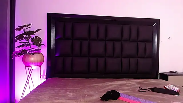 mia_roosee1 现场XXX聊天