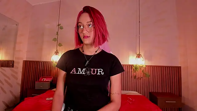 Онлайн чат XXX daphne_courtis