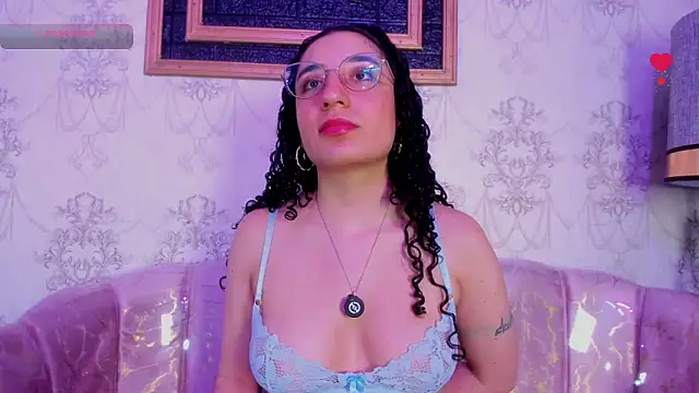 DemiJones_ লাইভ XXX চ্যাট