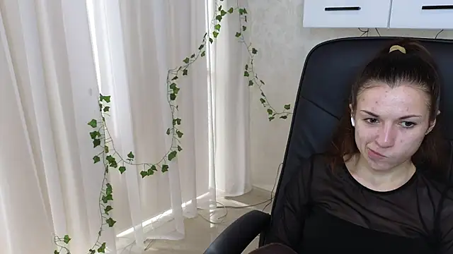 Ulyanix Chat XXX live