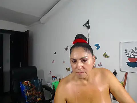 Chat XXX ao vivo de mature_bigboobs10