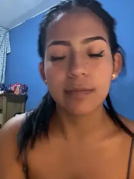 แชท XXX สดของ BabyFoxy