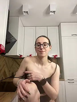 MartiniiSelenna – Naživo XXX chat