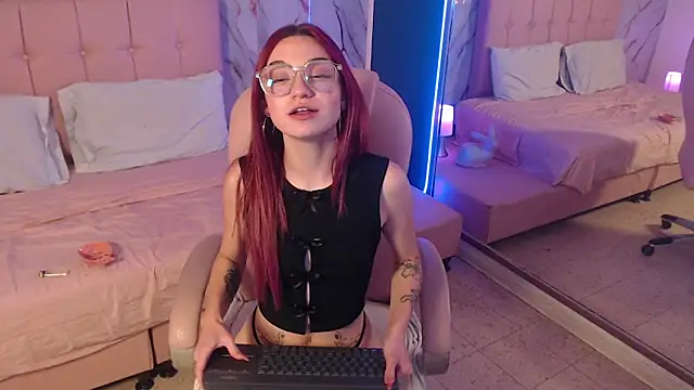 XXX chat uživo modela Red_kytty6