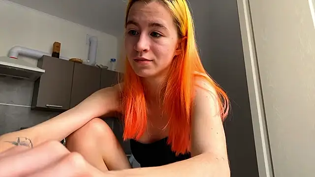 دردشة EmilyHein الجنسية المباشرة