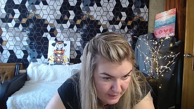 NikaSkylink Chat XXX in diretta