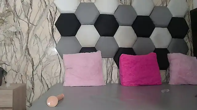 AntonellaBlanc 现场XXX聊天