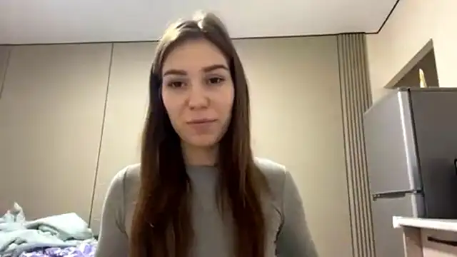 Show modela HypnoticEyeys na web-kameri