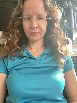 AnnikaRose Chat XXX in diretta