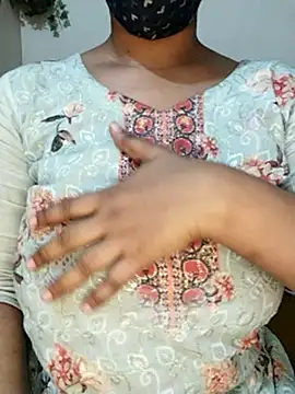 Nilanjona-Ray Live XXX Chat