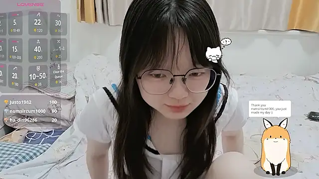 weiwei4999 Adlı Modelin Canlı XXX Sohbeti