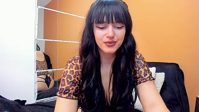 b3cky_'s Live XXX Chat