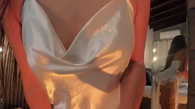 دردشة BrigitteVons الجنسية المباشرة