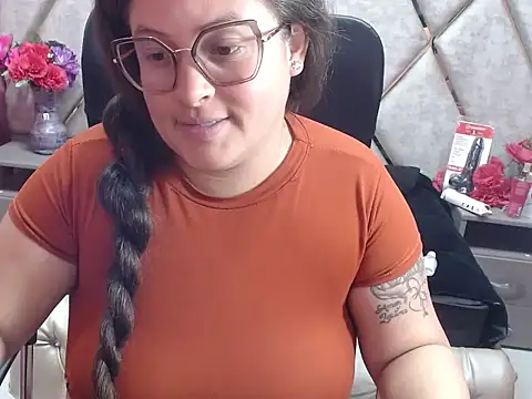 Sarah_Boobs_: απευθείας συνομιλία ΧΧΧ