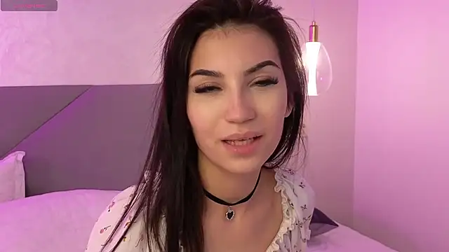 SlowSweetWhispe – Live XXX-chat