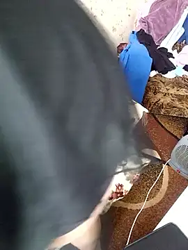 Živý XXX chat LiluHot