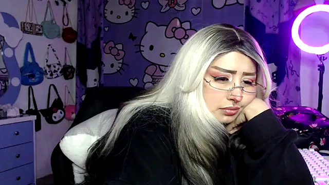 Živý XXX chat lussyevans24