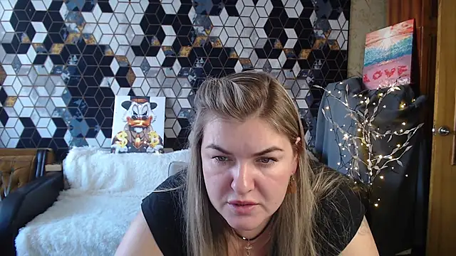 NikaSkylink – Live XXX-chat