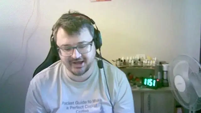 Chat XXX ao vivo de SirAbuser