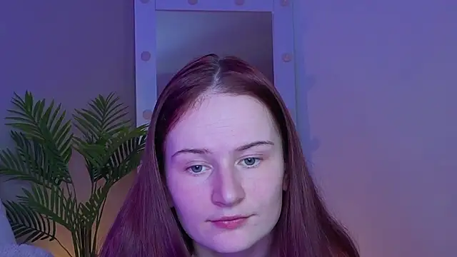 L1ittle_kitty_ Adlı Modelin Canlı XXX Sohbeti