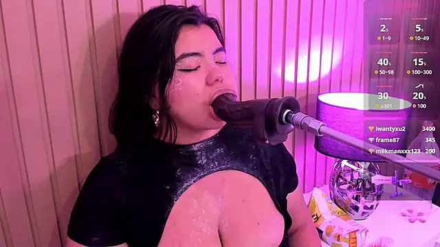 klhoe_boobsのライブXXXチャット