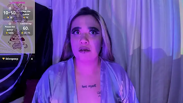 Lilith_Zenith_ Adlı Modelin Canlı XXX Sohbeti