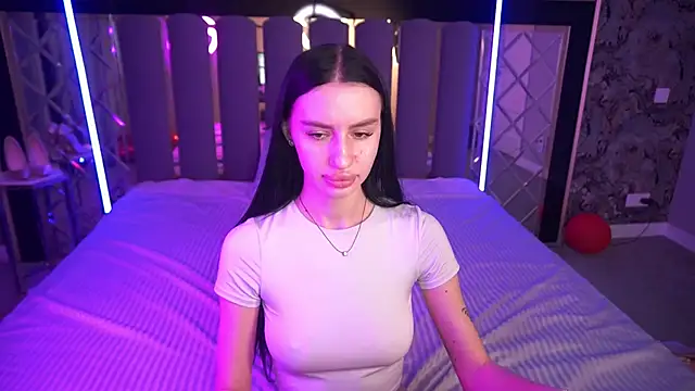 Chat +18 de Snow_WhiteeeX ao vivo