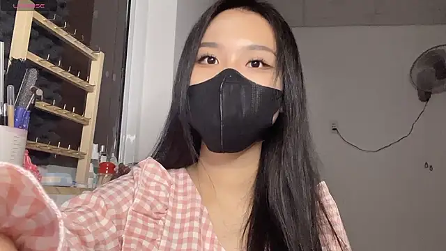 Tieu-May Chat XXX live