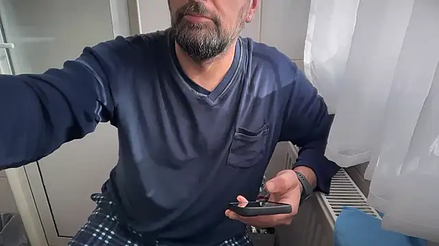 XXX chat uživo modela TARKAN1
