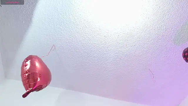 Chat +18 de Annie_switt ao vivo