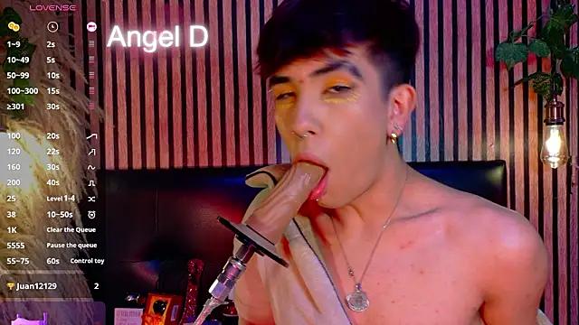 Angeldust19 Webcamshow