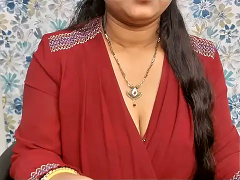 YOUR_URVI_ Webcamshow