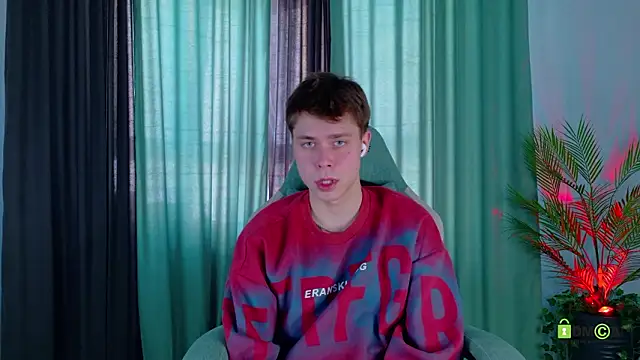 Fred_Cute Show Webcam