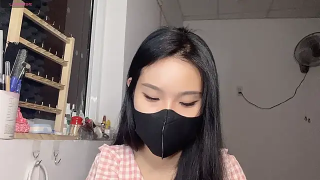 Chat +18 de Tieu-May ao vivo